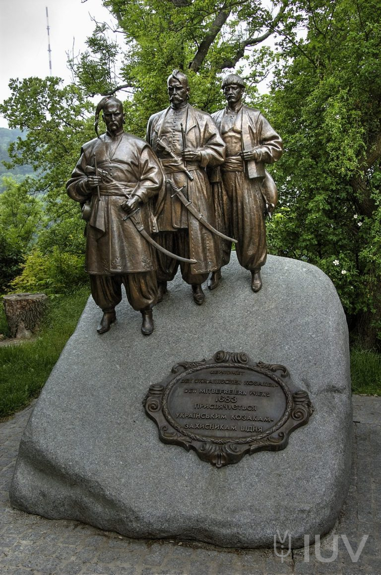 Denkmal_für_ukrainische_Kosaken_auf_dem_Leopoldsberg
