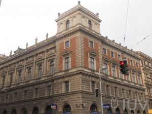 Палац Ешенбах (Palais Eschenbach) та його роль в українській освіті та культурі